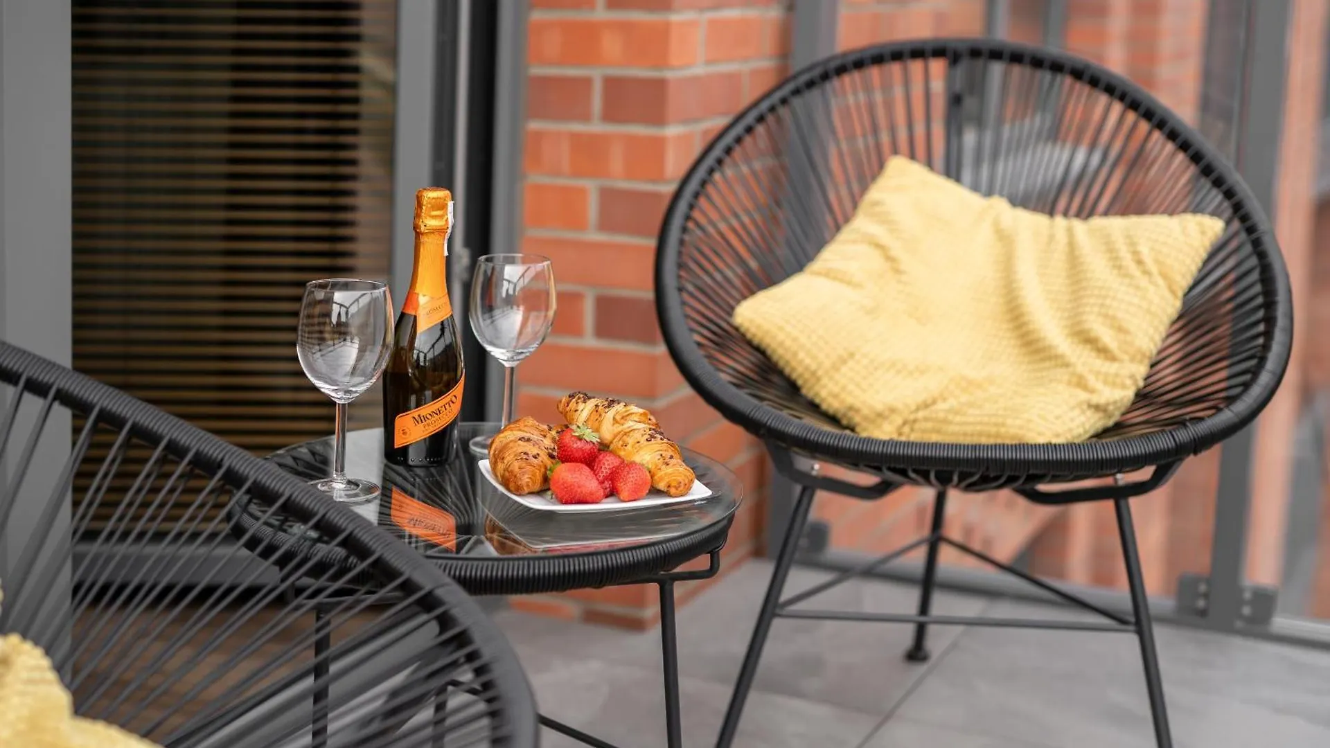 Scala 60D City Center Apartments With Parking By Lion Apartments Gdańsk 0*,